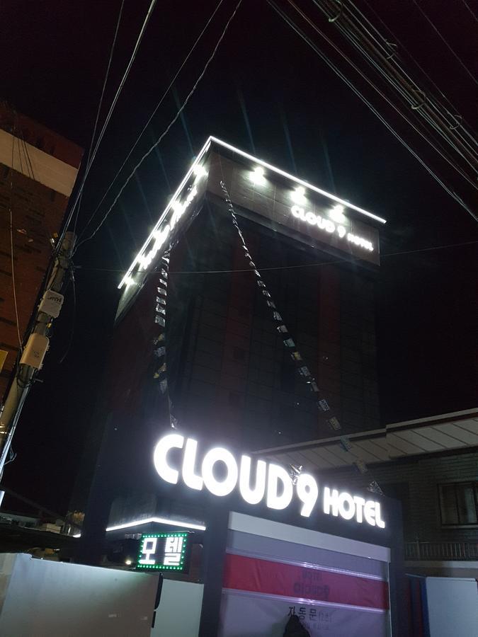 Cloud Nine Hotel Gimhae Εξωτερικό φωτογραφία